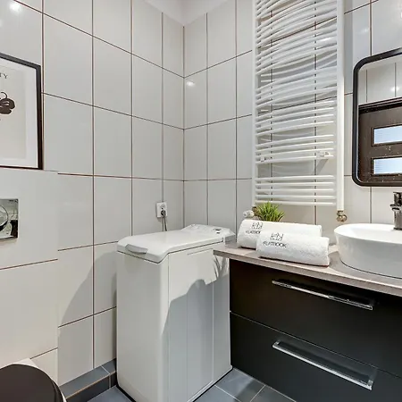 Flatbook - Seaside Albatross Towers Apartment Gdansk